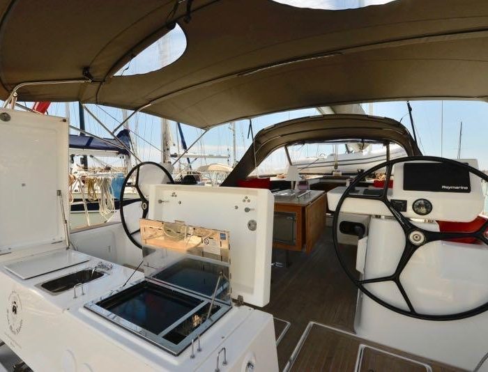 Santa Maria Novella | Dufour 520 GL - 4. cab photo 3