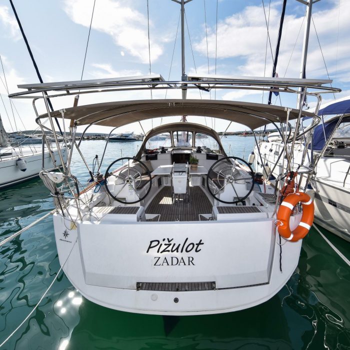 Pižulot | Sun Odyssey 449 photo 10