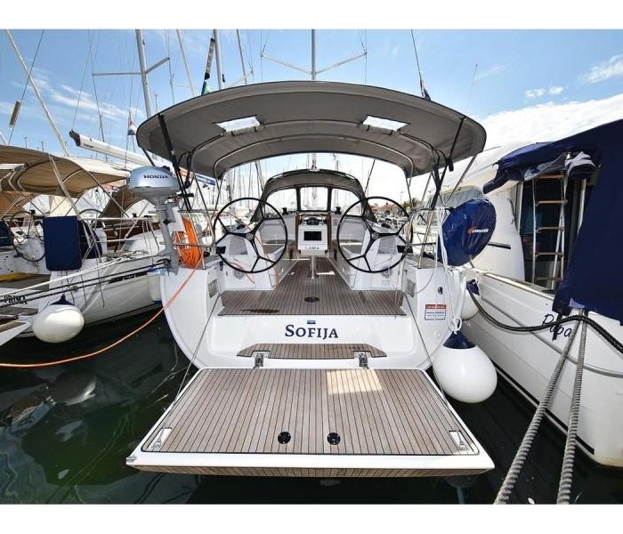 Sofija | Bavaria Cruiser 37 photo 3