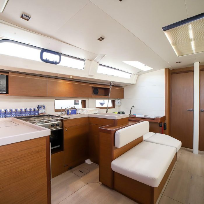 Briseide - Comfort line | Oceanis 51.1 photo 21