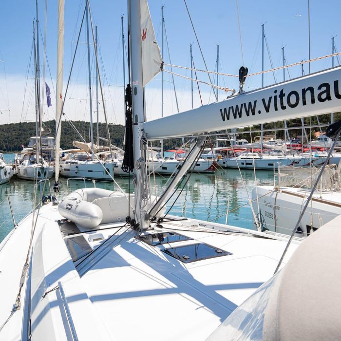 Contessa di Mare | Oceanis 46.1 photo 8