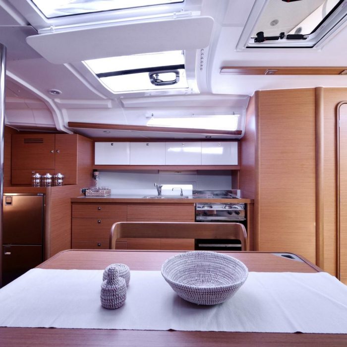 Noah - Water maker, Solar Panel | Dufour 430 photo 9