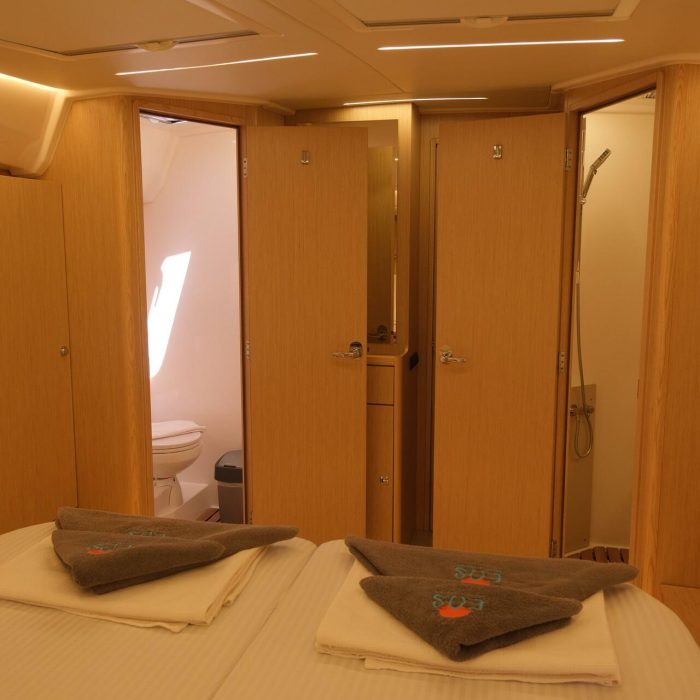 Daviana | Bavaria C46 photo 17