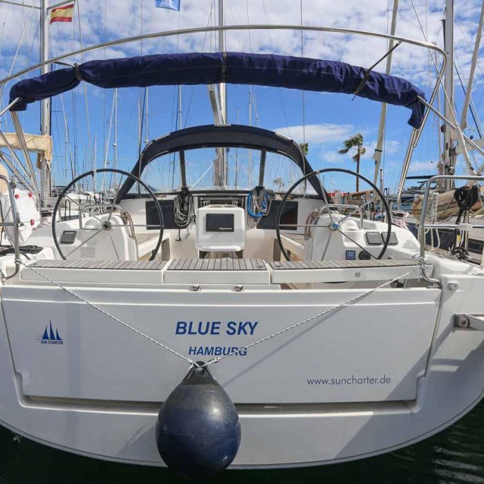 Blue Sky | Dufour 412 photo 2