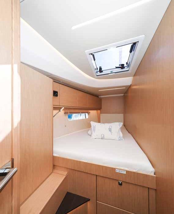Delizia | Bavaria C46 photo 24