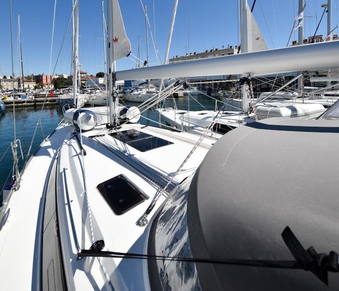 Nixie | Bavaria Cruiser 41 photo 3