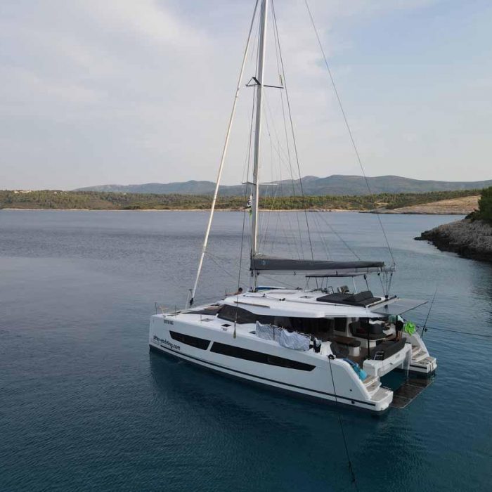Acamar | Fountaine Pajot FP 41 Quatuor 3 photo 1