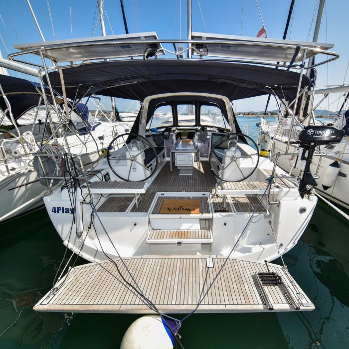 4Play | Oceanis 41.1 photo 1