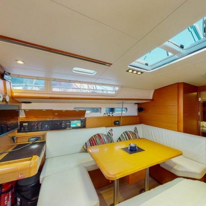 Haidi | Sun Odyssey 469 photo 12