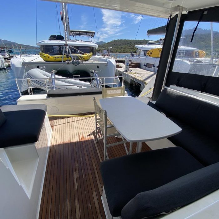 Aquila (WM, Inverter) | Lagoon 40 photo 9