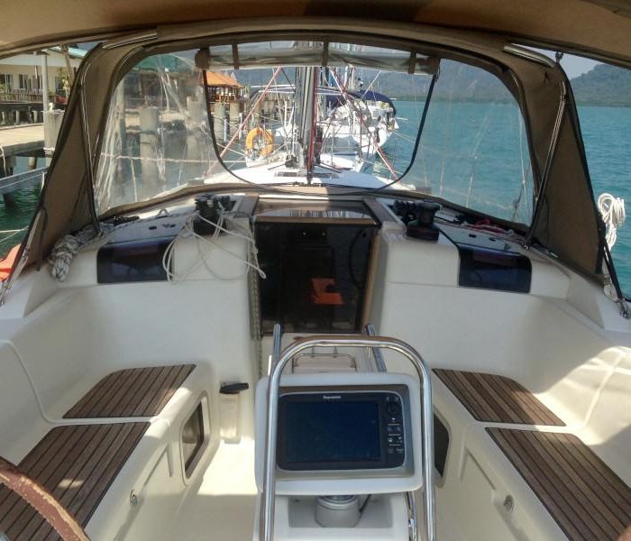 T-Punch | Sun Odyssey 409 photo 3