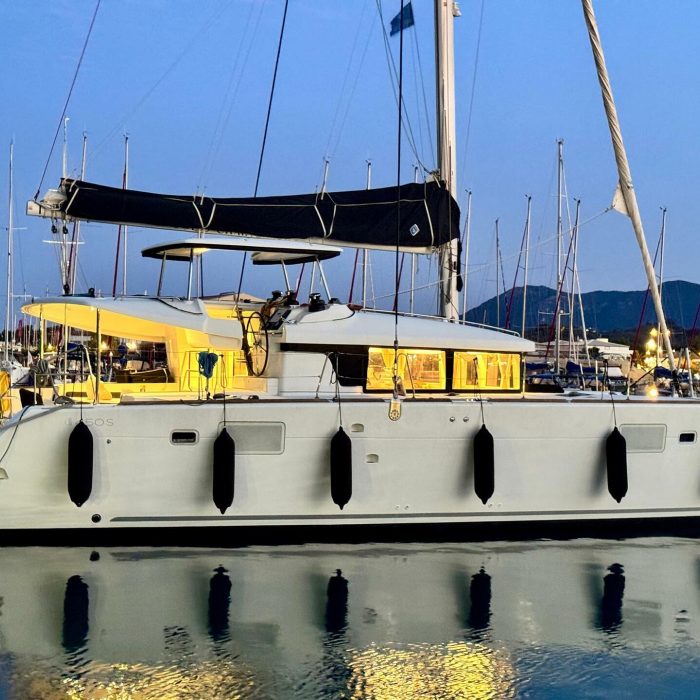 Salty Love | Lagoon 450 Sport photo 8
