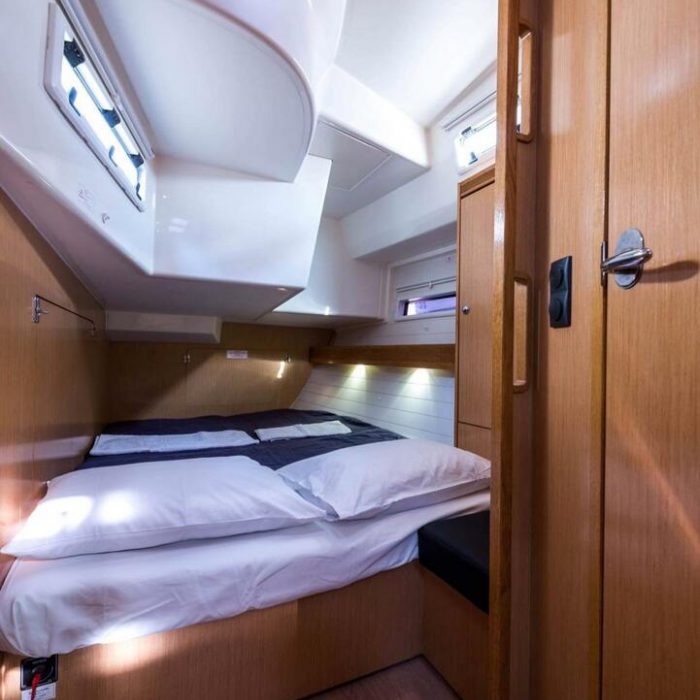 Altair | Bavaria Cruiser 50 photo 18