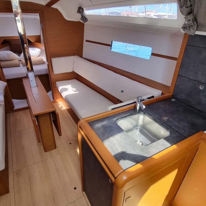 Capraia | Sun Odyssey 349 photo 5