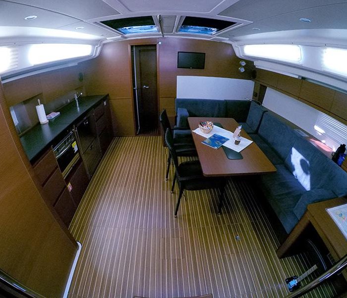 Alian | Hanse 508 photo 15