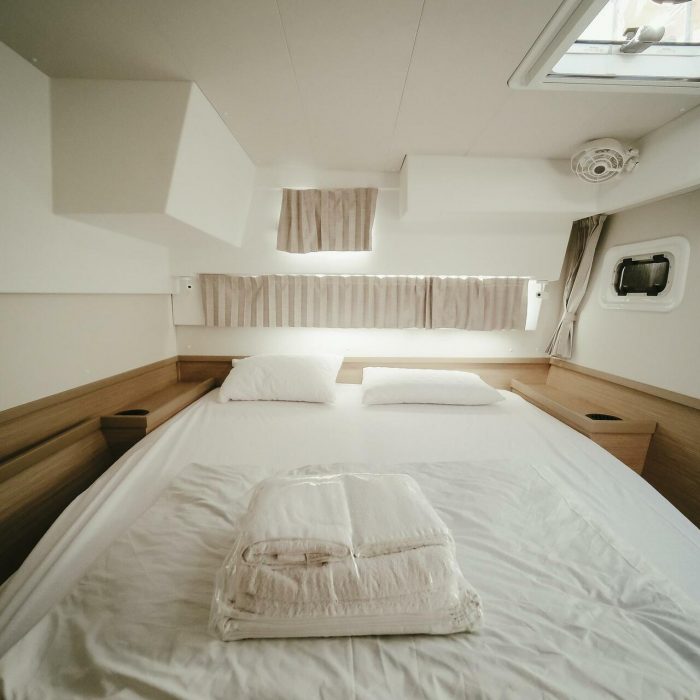 Acantha | Lagoon 42 photo 18