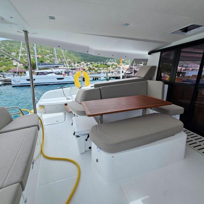 Irish Exit | Fountaine Pajot FP 41 Maesto 3 photo 9