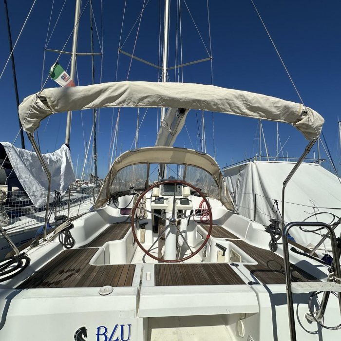 Blu | Oceanis 34 photo 8