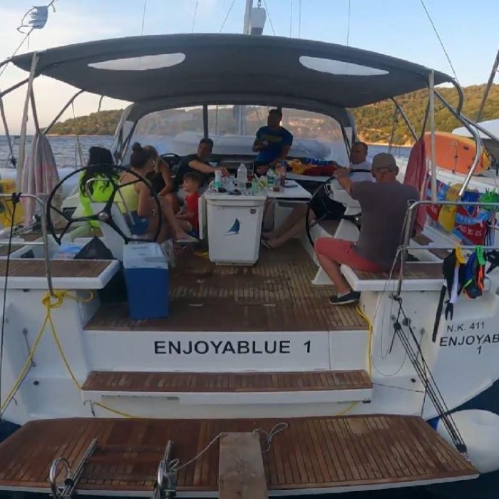 Enjoyablue photo 5