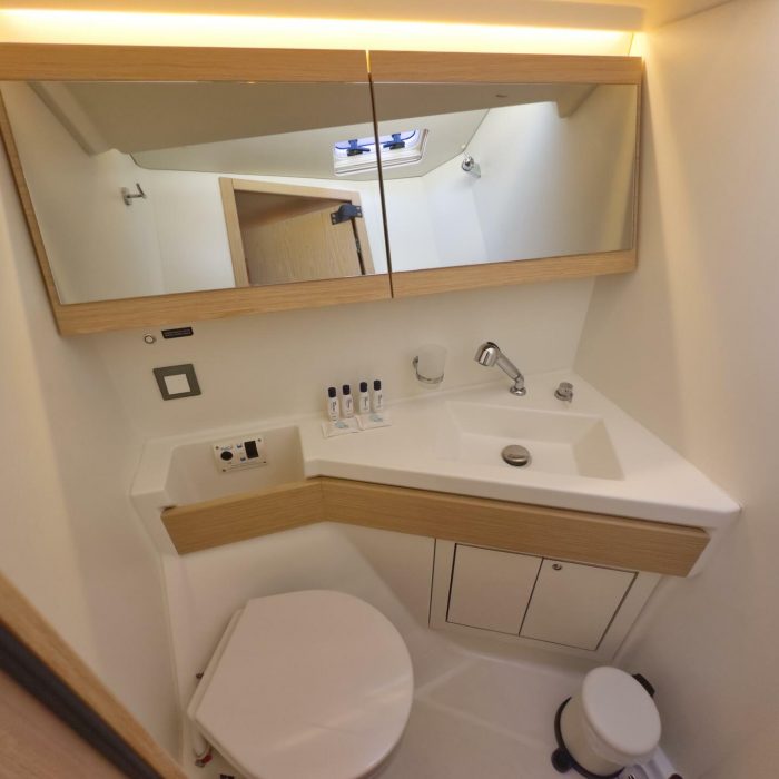 Sail Away (Refit 2025 - A/C - Electric Heads) | Oceanis 46.1 photo 22