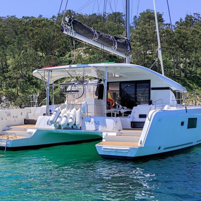 Verne | Lagoon 42 photo 2