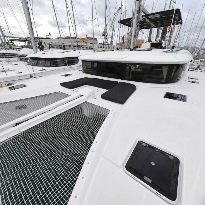 Barbarella III | Lagoon 46 photo 2