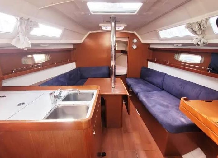 Perig | Oceanis 31 photo 17