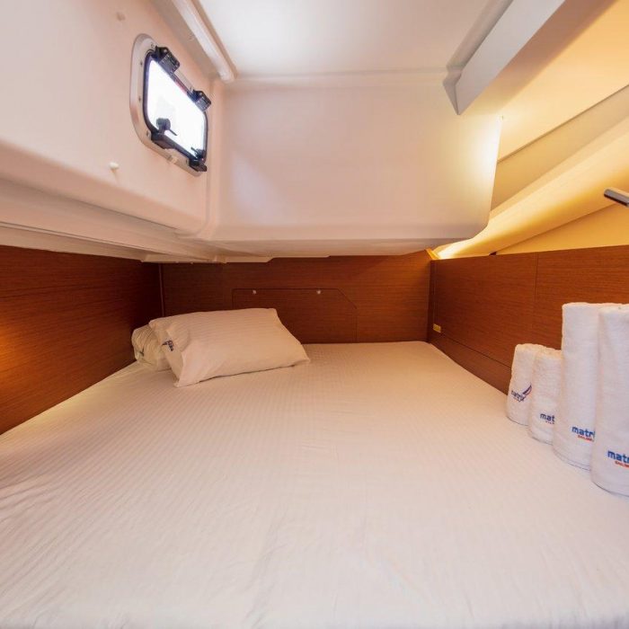 Trinity | Sun Odyssey 440 photo 9