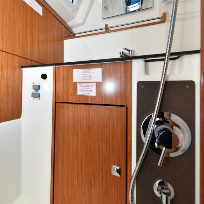 Viviana | Bavaria 37 photo 44