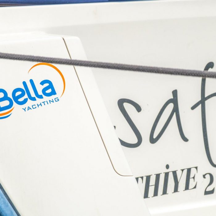 Premium | Oceanis 40 photo 35
