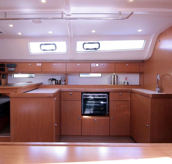 Firewall | Bavaria Cruiser 51 photo 8 Firewall | Bavaria Cruiser 51 photo 8