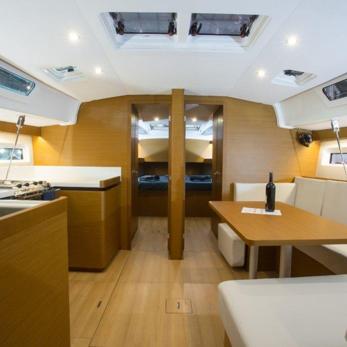 Wanderlust | Sun Odyssey 490 photo 7