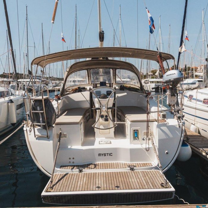 Mystic | Bavaria 36 Cruiser photo 14