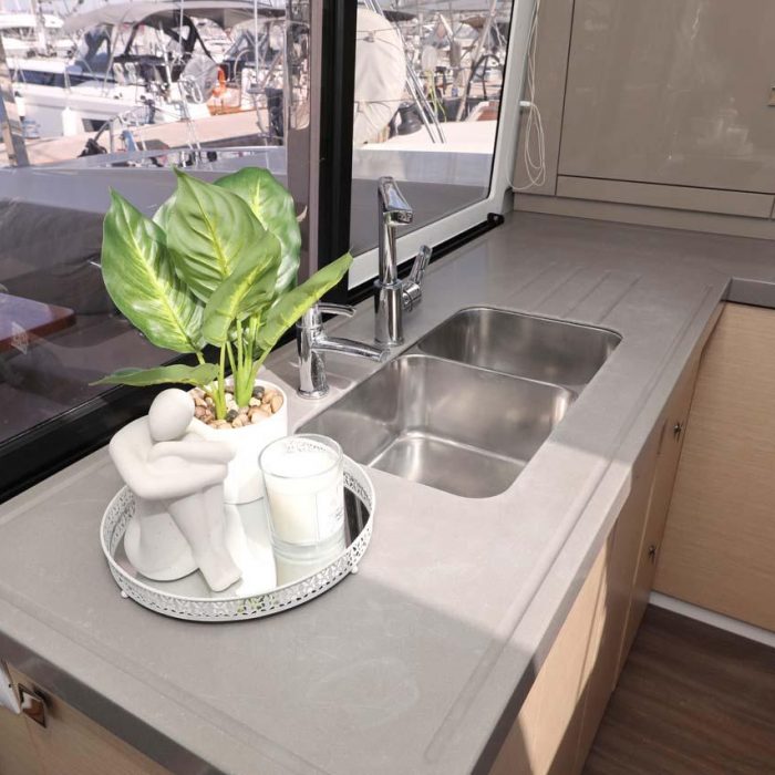 Tu Tamo 2 | Fountaine Pajot LUCIA 40 photo 30