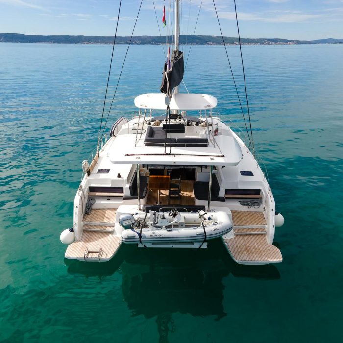 Lavina | Lagoon 51 photo 14
