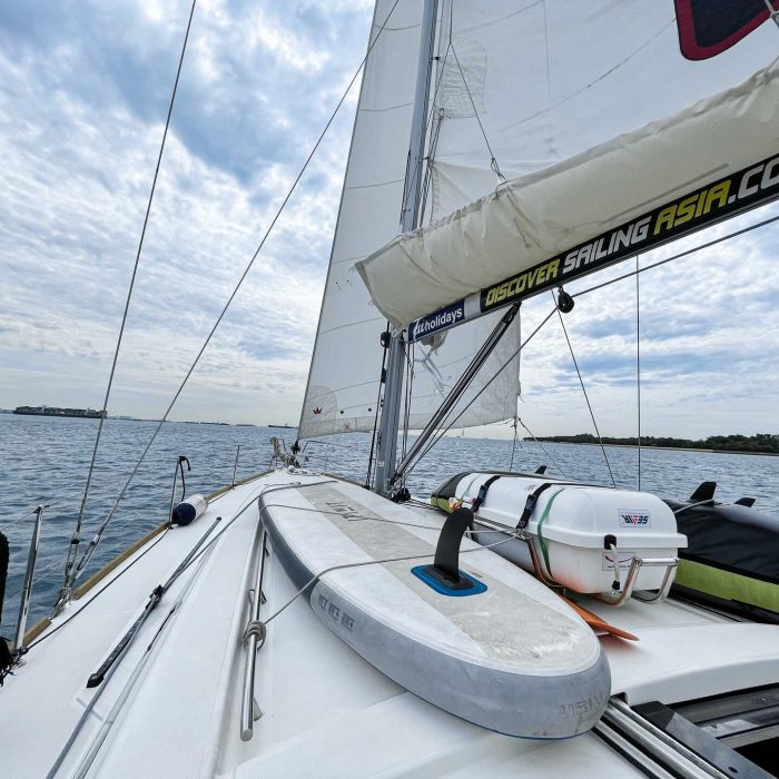 Moonshine | Oceanis 45 photo 7