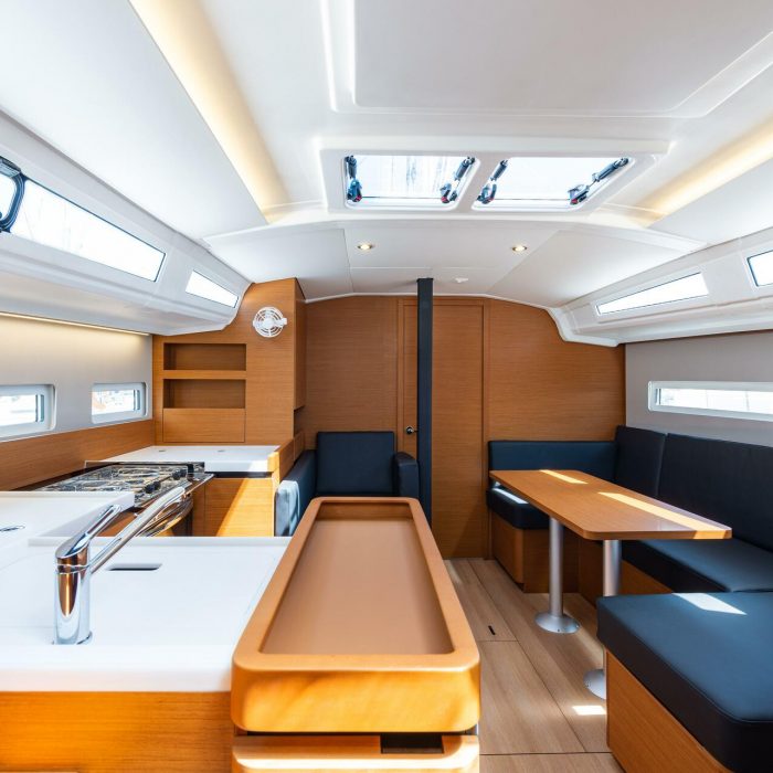 Martha | Sun Odyssey 410 photo 24