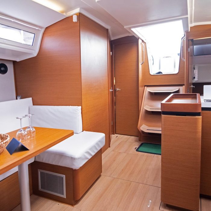 Sky Kiss | Sun Odyssey 410 photo 15