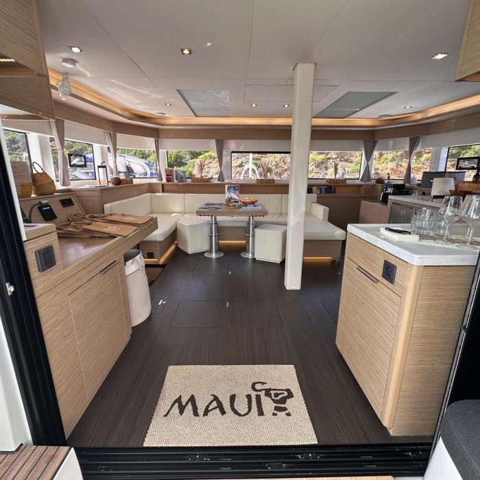 Maui- FIRST CLASS | Lagoon 55 photo 32