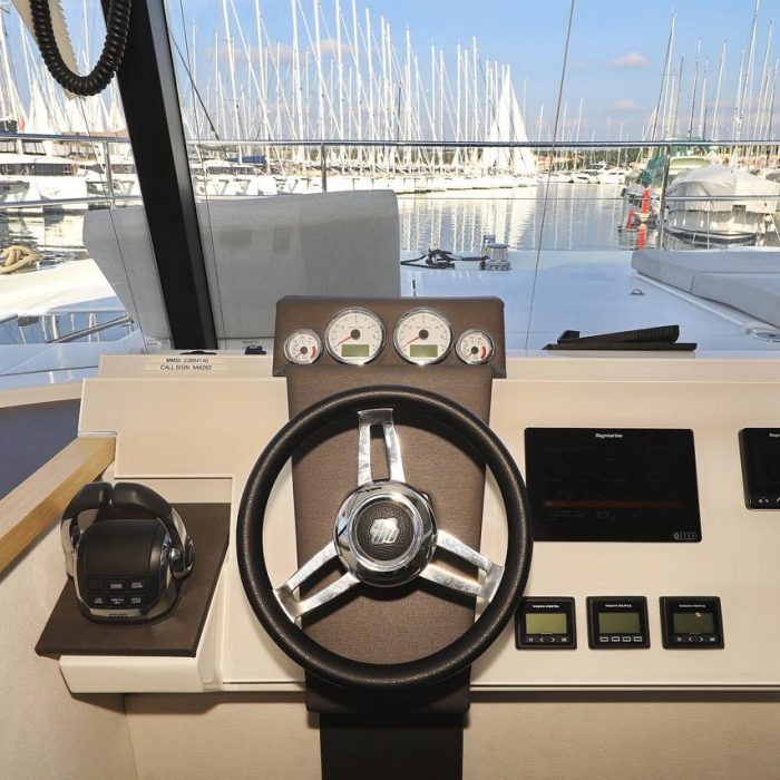 Marketka | Fountaine Pajot MY 37 photo 8
