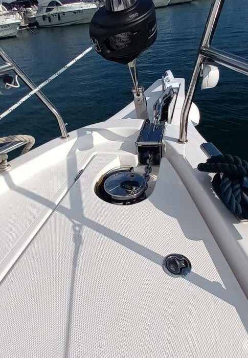 NEW Gioia | Bavaria C42 photo 3