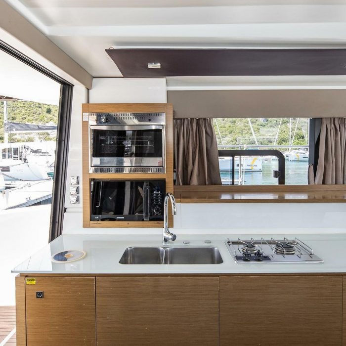Dream Star | Fountaine Pajot MY 37 photo 17