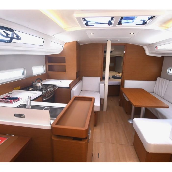 Signum Bravo | Sun Odyssey 410 photo 4