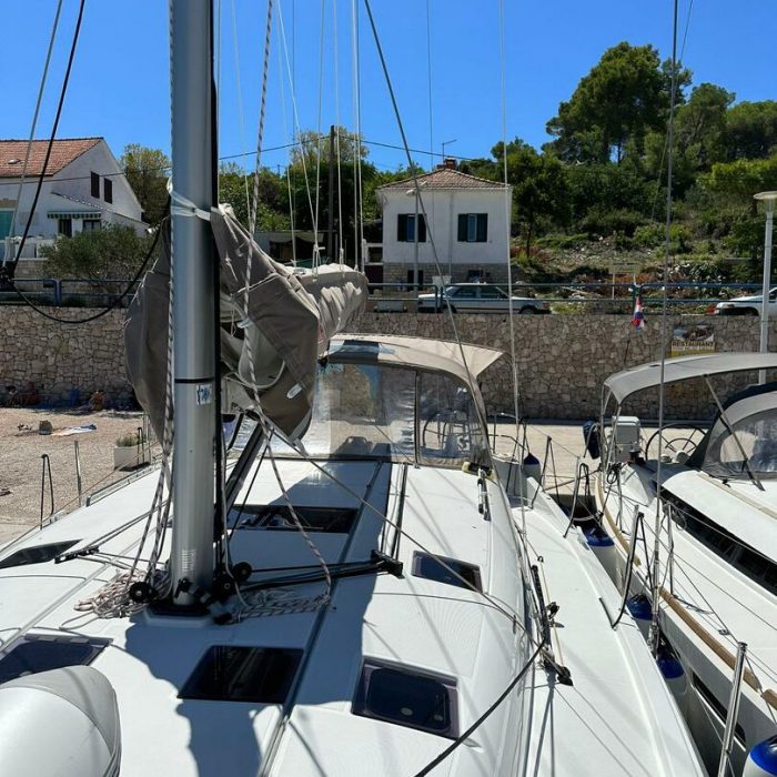 Izzy | Sun Odyssey 490 photo 11