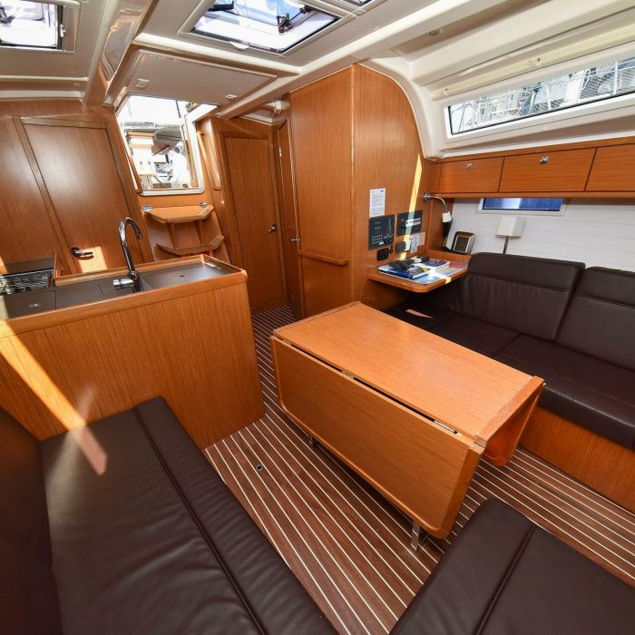 Viviana | Bavaria 37 photo 48