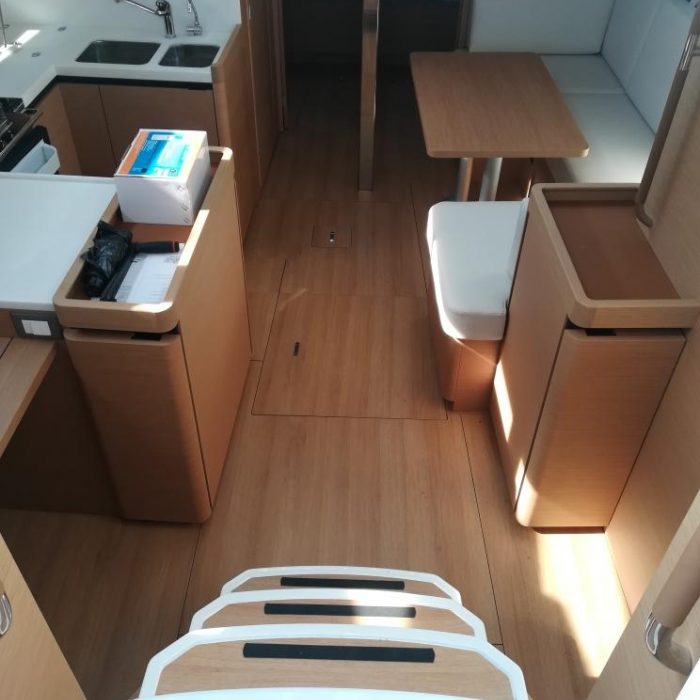 Frenetica | Sun Odyssey 440 photo 16