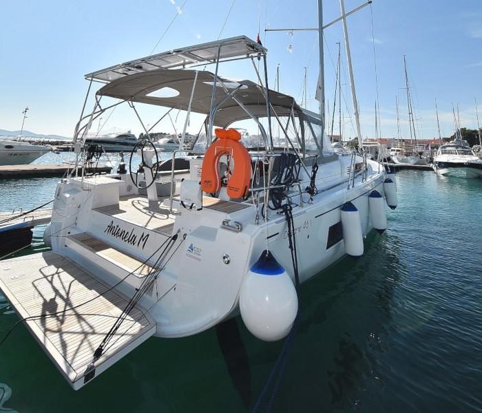 Antonela M | Oceanis 46.1 photo 7