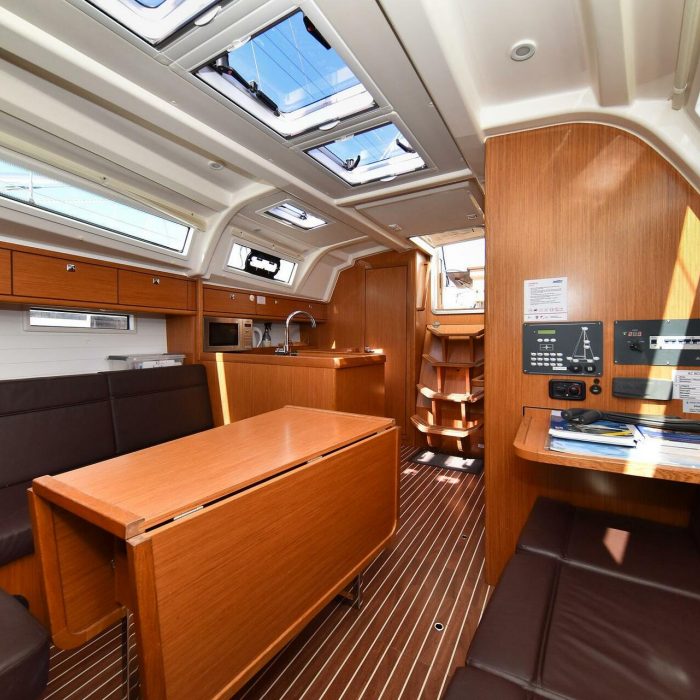 Viviana | Bavaria 37 photo 53
