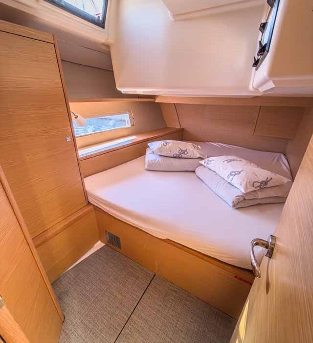 Easy Eleven | Dufour 470 Performance photo 10
