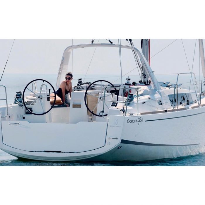 Polis | Oceanis 35.1 photo 2